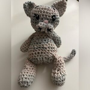 Crocheted Kitty Snuggler